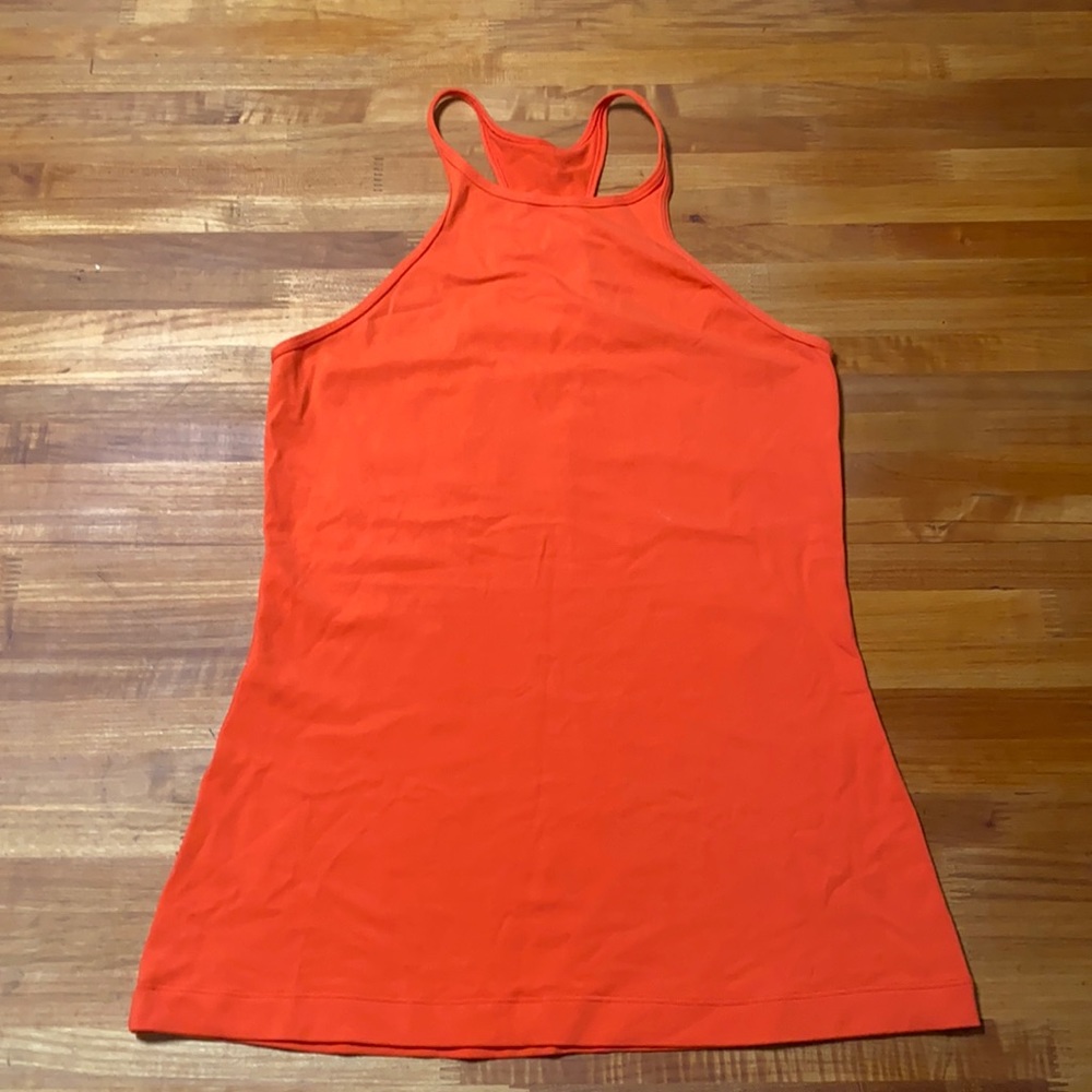 Lululemon high neck tank size 6